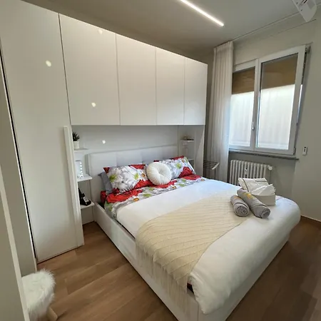 Dei Sogni Moderno Vicino Ospedale E Centro Apartmán
