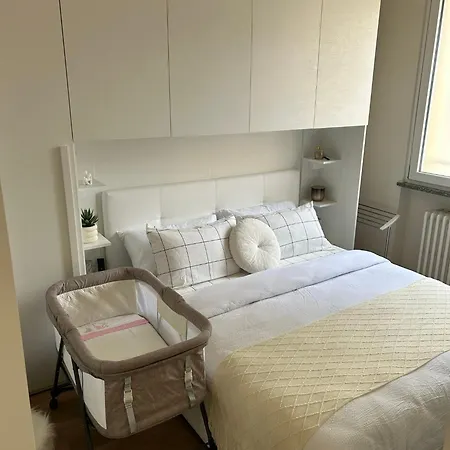 Dei Sogni Moderno Vicino Ospedale E Centro 公寓 *