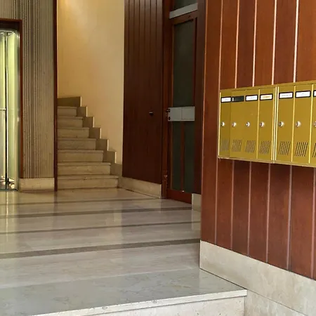 Dei Sogni Moderno Vicino Ospedale E Centro