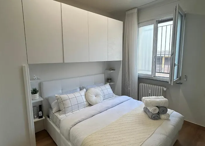 Dei Sogni Moderno Vicino Ospedale E Centro アパート *