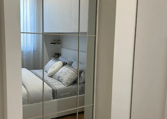 アパート Dei Sogni Moderno Vicino Ospedale E Centro