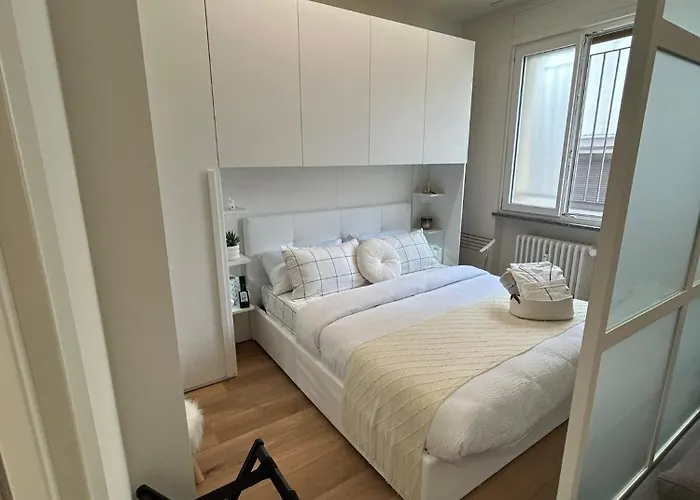 Dei Sogni Moderno Vicino Ospedale E Centro